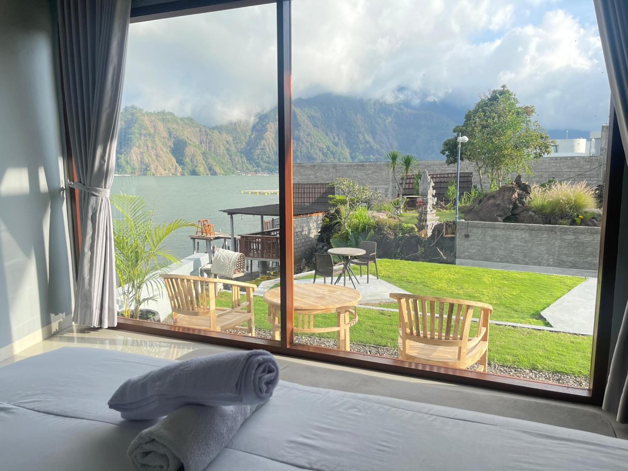 Batur Holiday Кубупенлокан Экстерьер фото