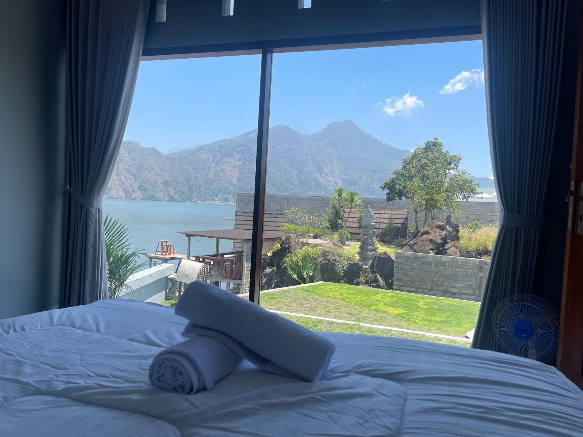Batur Holiday Кубупенлокан Экстерьер фото